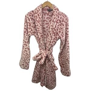 PJ Salvage Short Plush Robe Medium Wrap Pink Animal Print Belt Leopard Cozycore